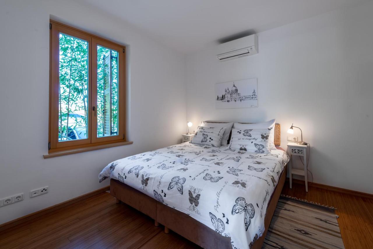 Apartamento Casa Bamboo Banjole Exterior foto